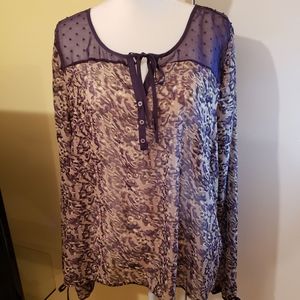 Guess womans animal print blouse sz XL